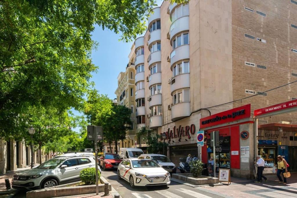 Apartment Exterior Flat In The Golden Mile In - 3 Madrid